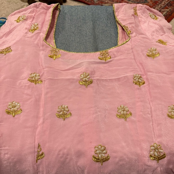 Gorgeous Sharara - Picture 5 of 5